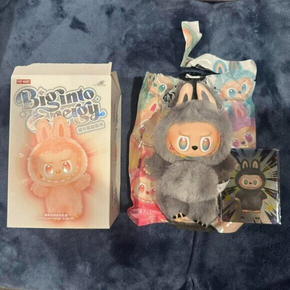 Labubu V3 Pop Mart Secret "Id" Blind Box Big Into Energy